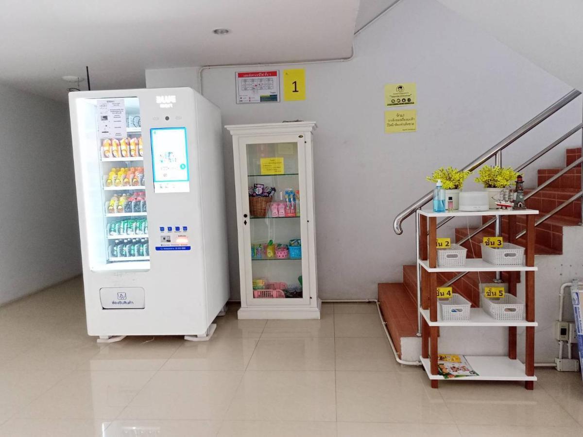 Pluak Daeng 9号房宾馆酒店 外观 照片